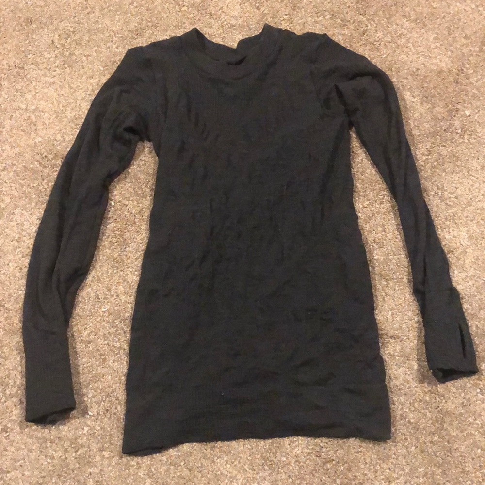 Athleta: dark grey long sleeve shirt
